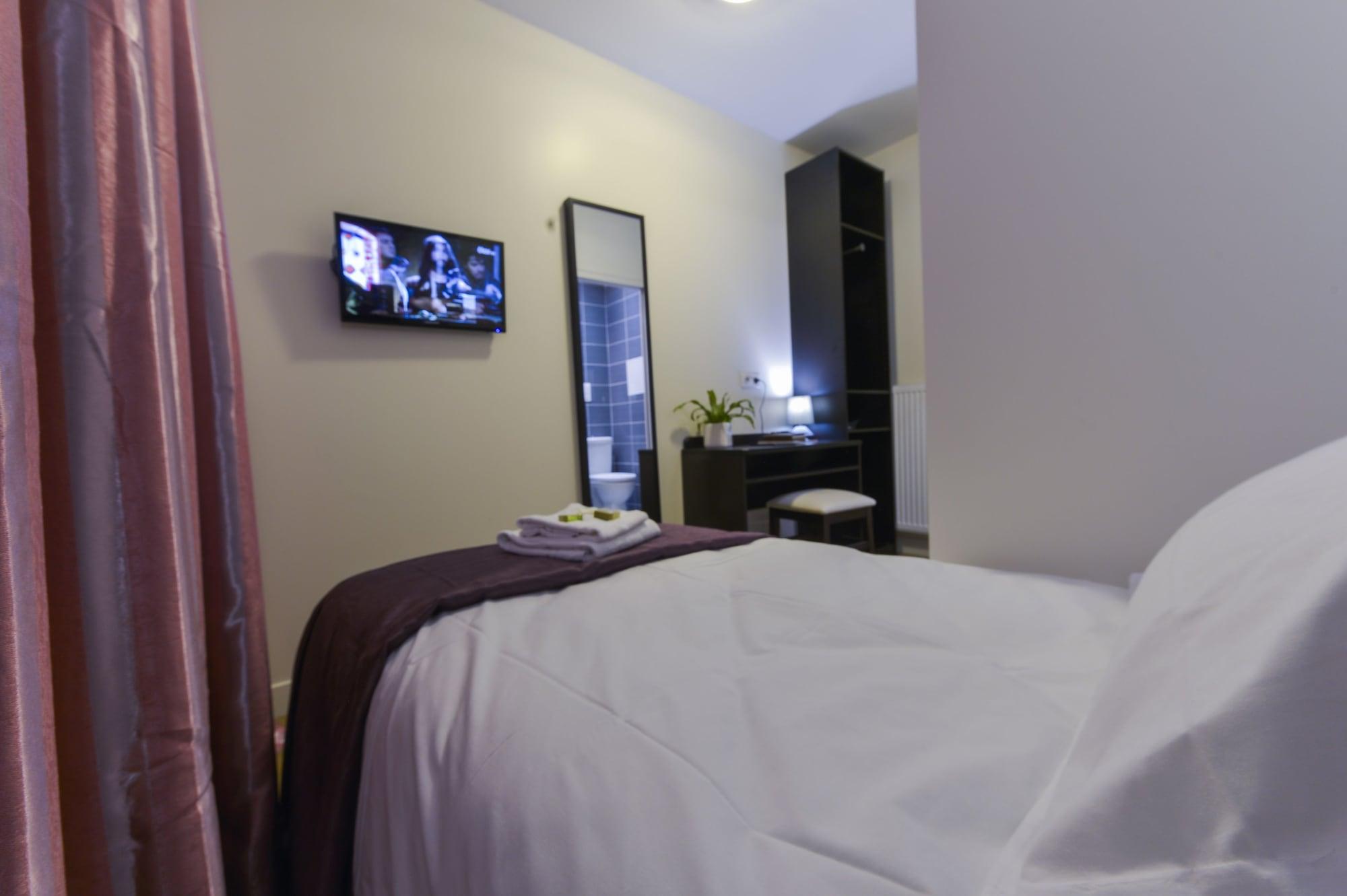 โฮเต็ล ดู เก เดอ แซน Hotel ปารีส ภายนอก รูปภาพ